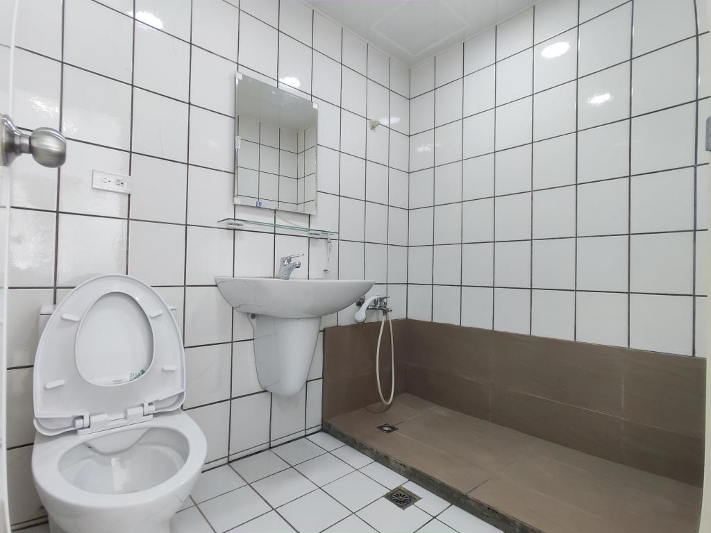 【向陽團隊】幼獅交流道電梯美三房