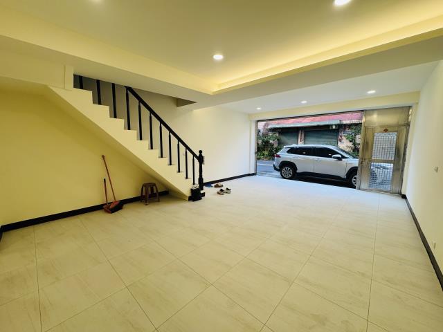 【向陽團隊】獅子林正大勇街透天