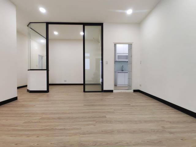 【向陽團隊】中路一樓整新2+1房車