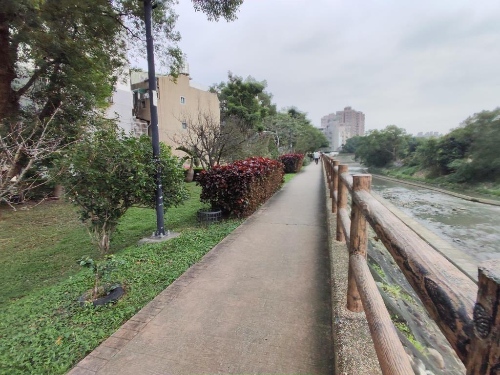 【向陽團隊】內壢交流道學區美三房