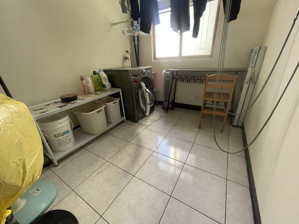 【向陽團隊】普仁國小家樂福邊間優質透天