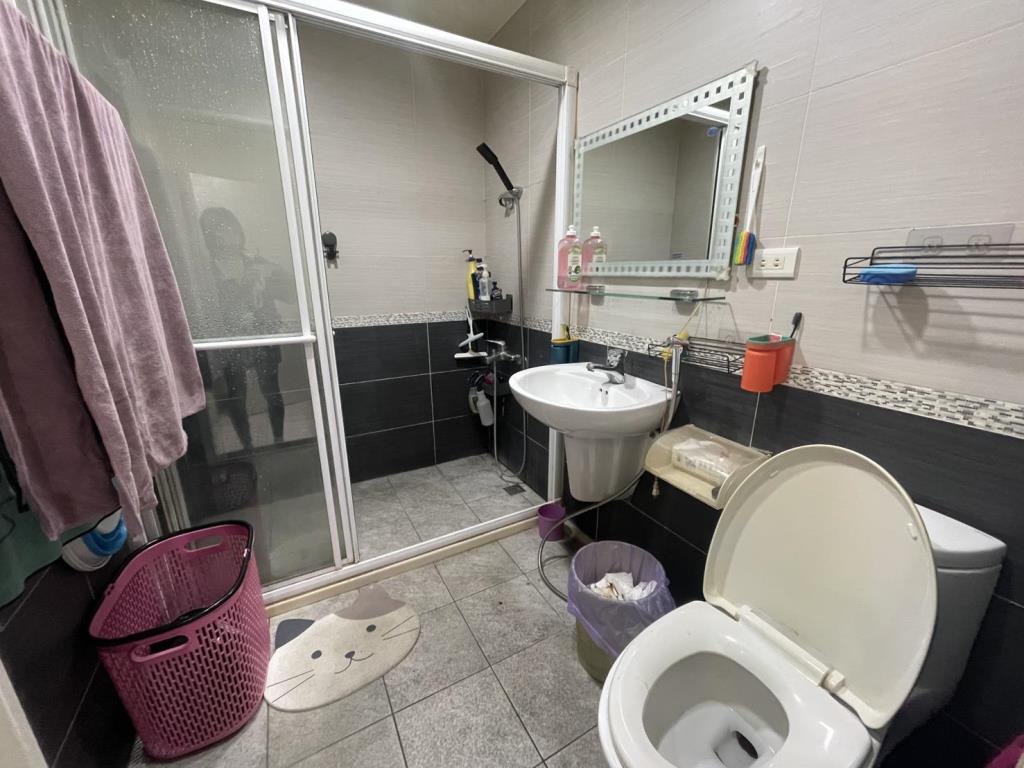 【向陽團隊】普仁國小家樂福邊間優質透天