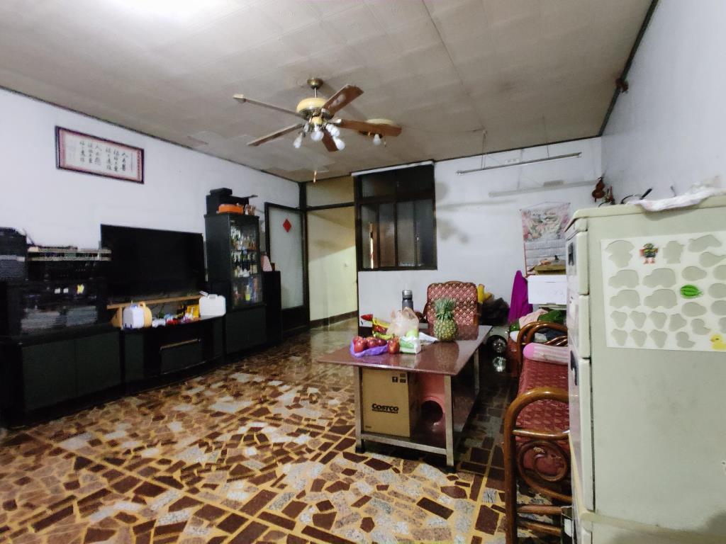 【向陽團隊】中原家樂福大地坪貨梯透店