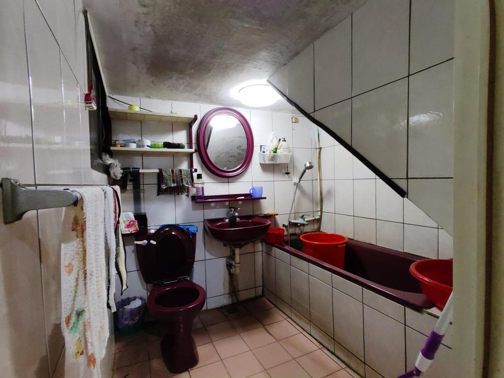 【向陽團隊】中原家樂福大地坪貨梯透店