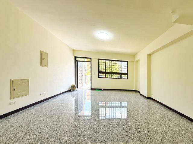 【向陽團隊】八德忠勇重劃區全新電梯別墅