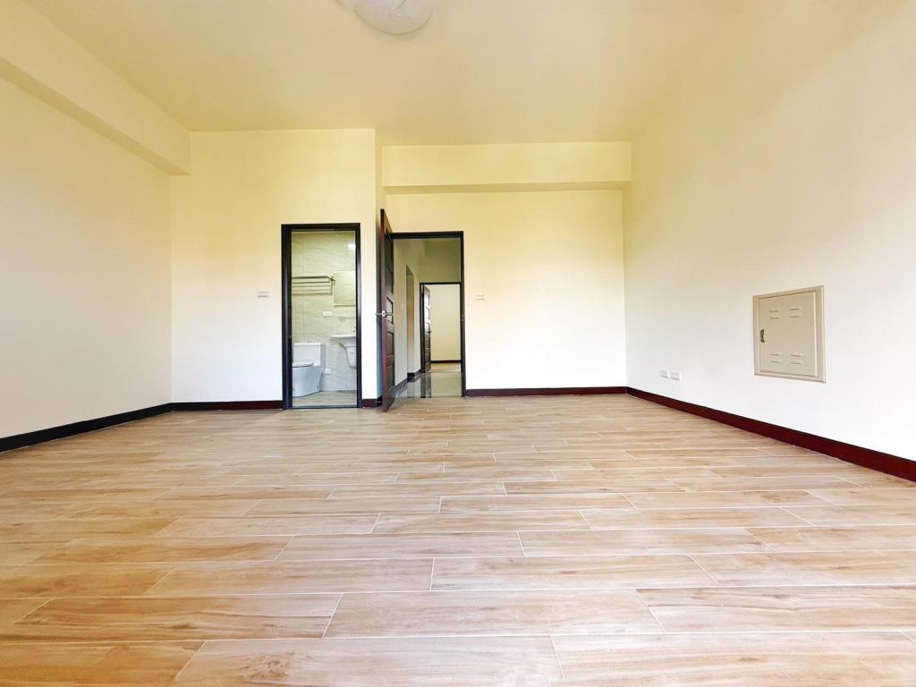 【向陽團隊】八德忠勇重劃區全新電梯別墅