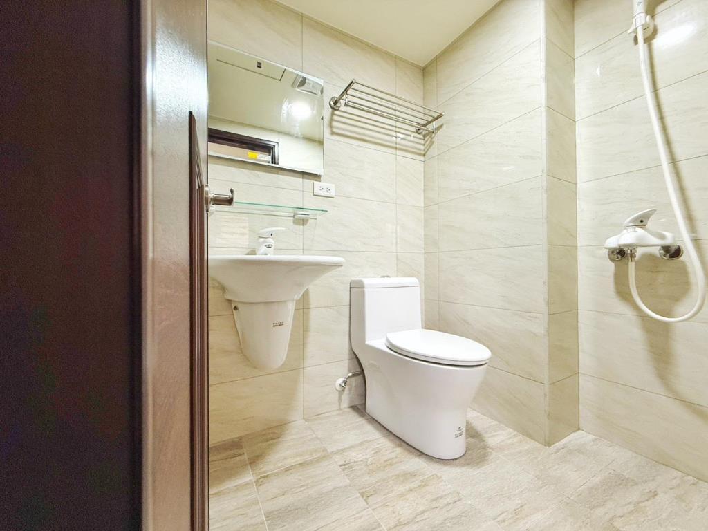 【向陽團隊】八德忠勇重劃區全新電梯別墅