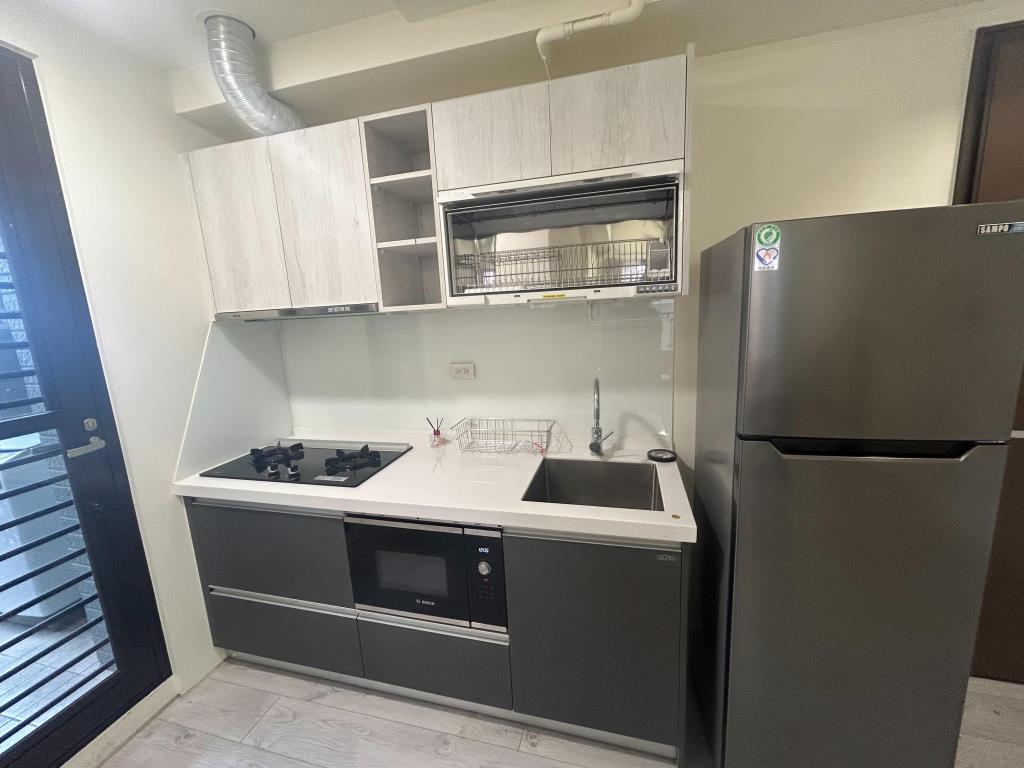 【向陽團隊】中壢市區美2房