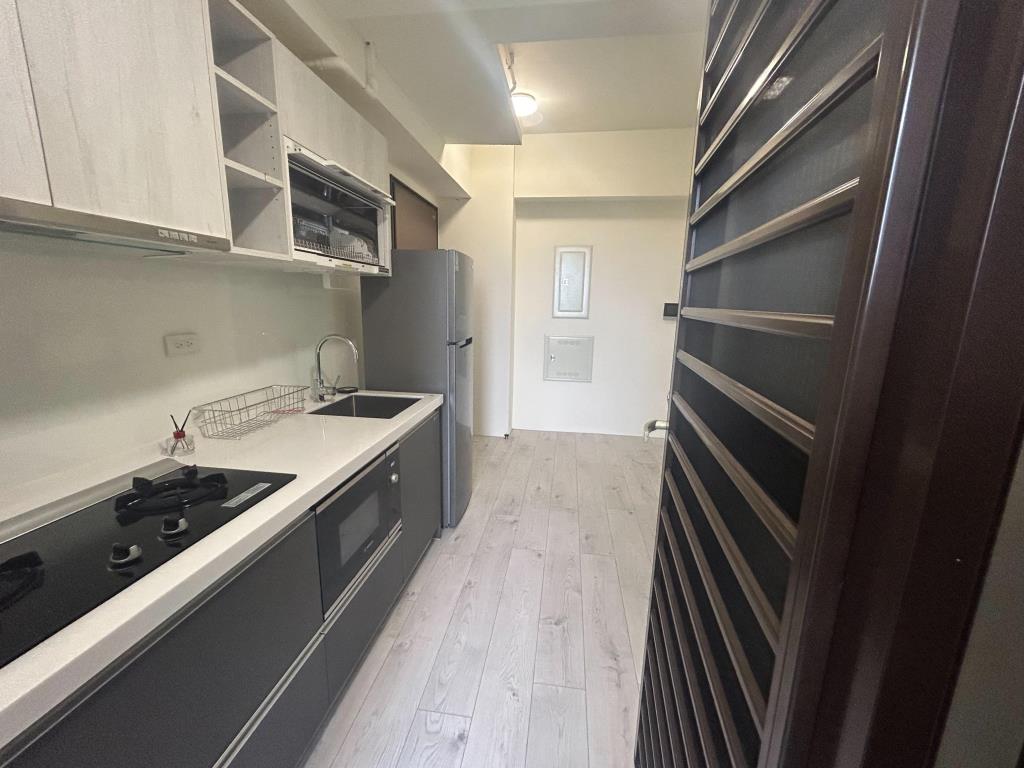 【向陽團隊】中壢市區美2房