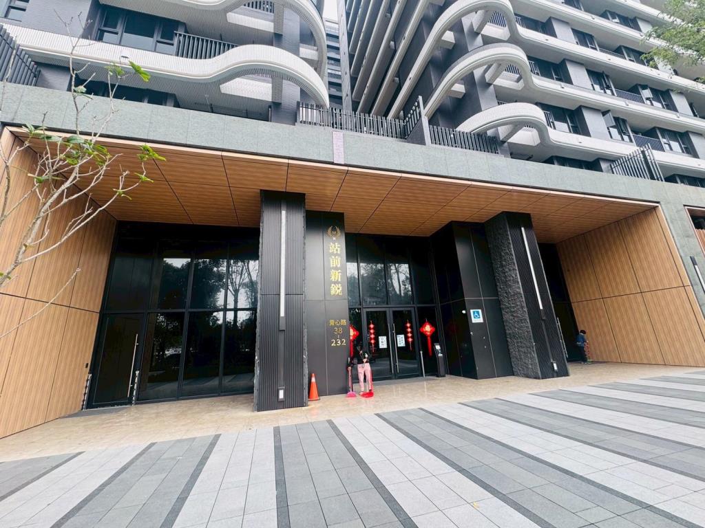 【向陽團隊】青埔A18站前新銳2房車