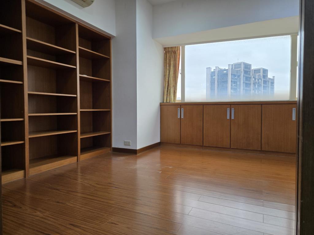 【向陽】近平鎮車站明星學區超大3+1房車