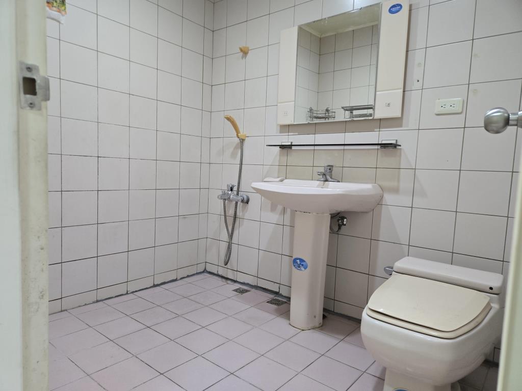 【向陽】近平鎮車站明星學區超大3+1房車