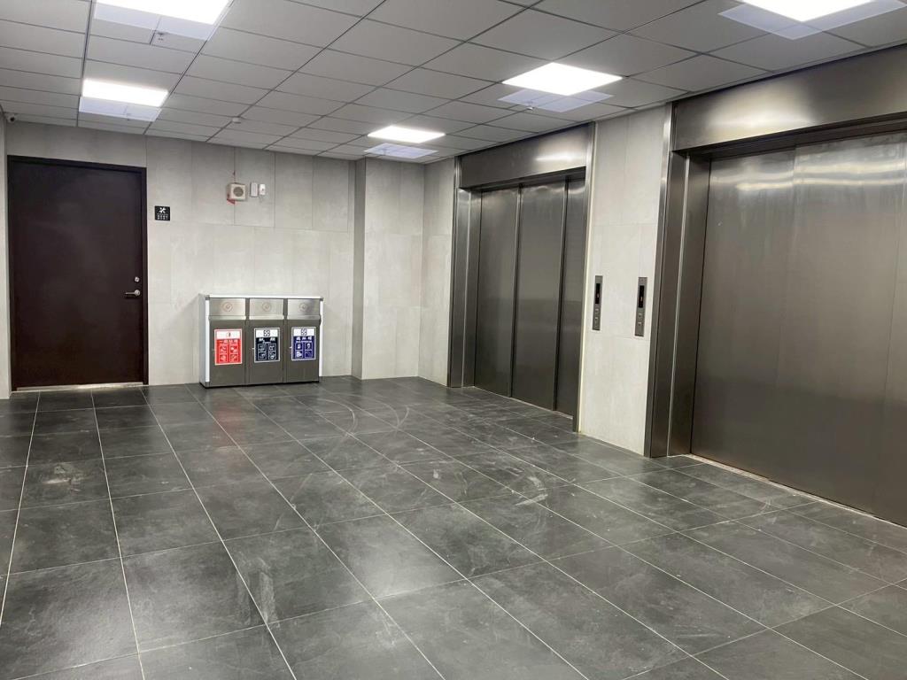 【向陽團隊】專任憶聲智匯科技園區廠辦B