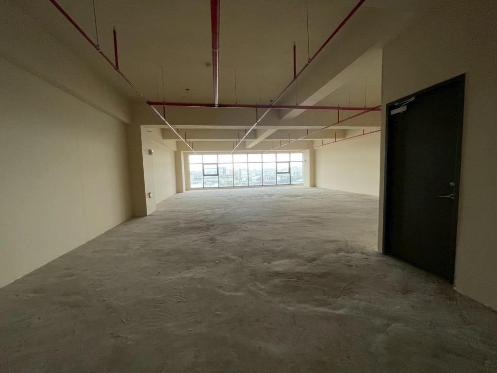 【向陽團隊】專任憶聲智匯科技園區廠辦E