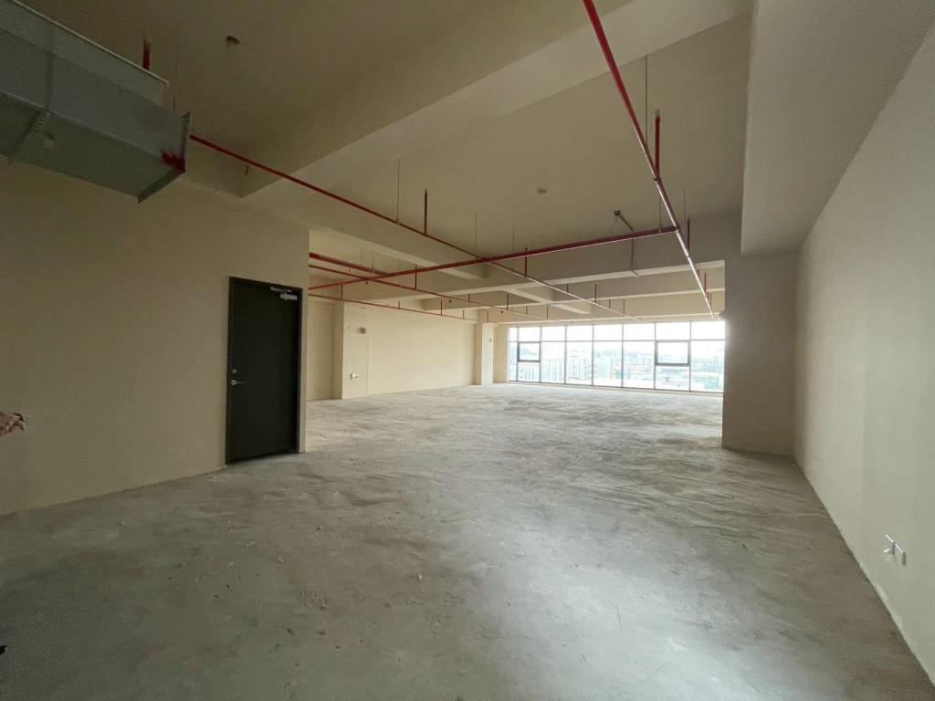 【向陽團隊】專任憶聲智匯科技園區廠辦A