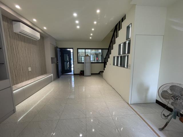 【向陽團隊】觀音近新坡全新前院停車別墅