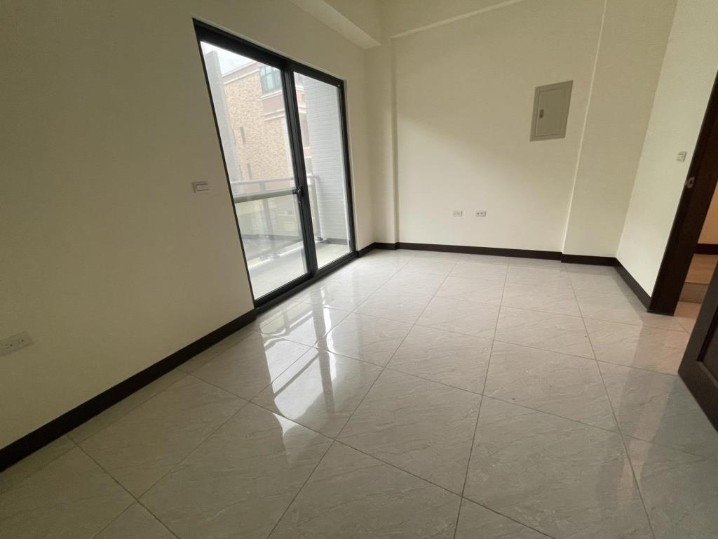 【向陽團隊】觀音近新坡全新前院停車別墅