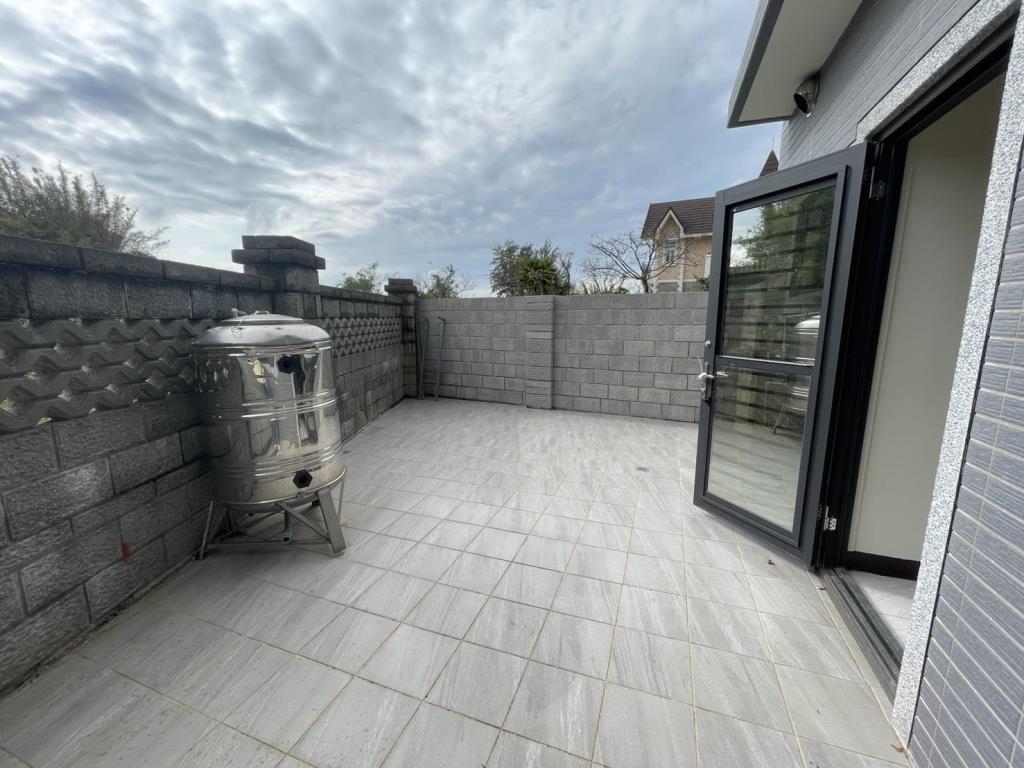 【向陽團隊】觀音近新坡全新前院停車別墅