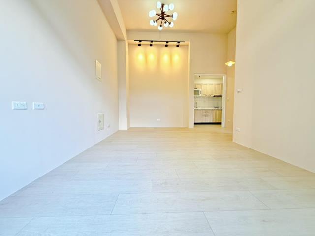 【向陽】內壢後站一樓挑高漂亮2房+車位