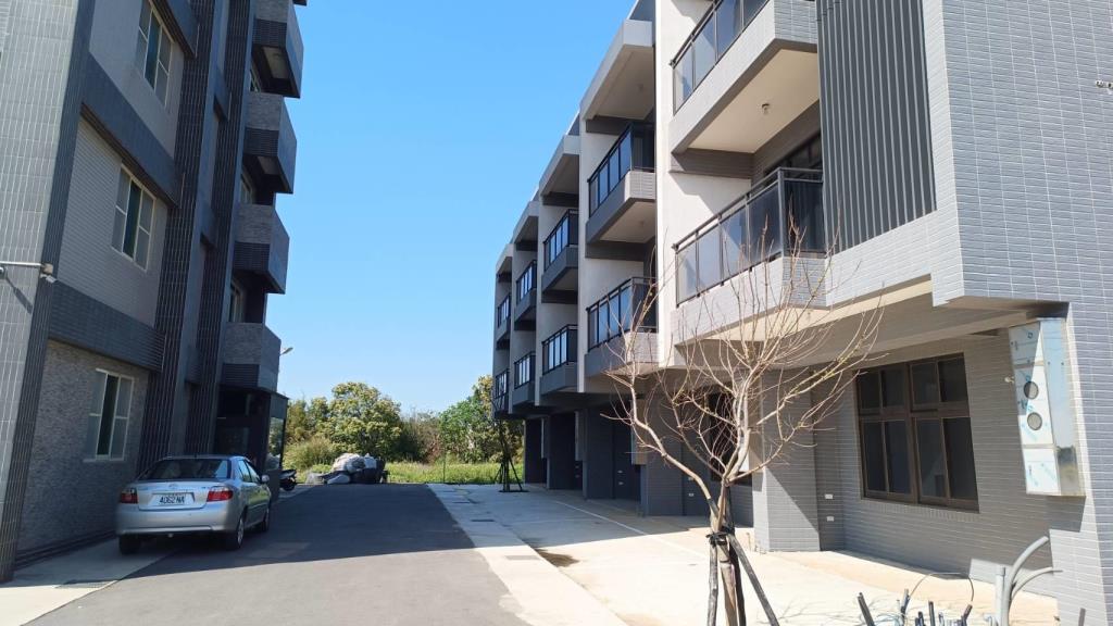 山東國小全新電梯別墅