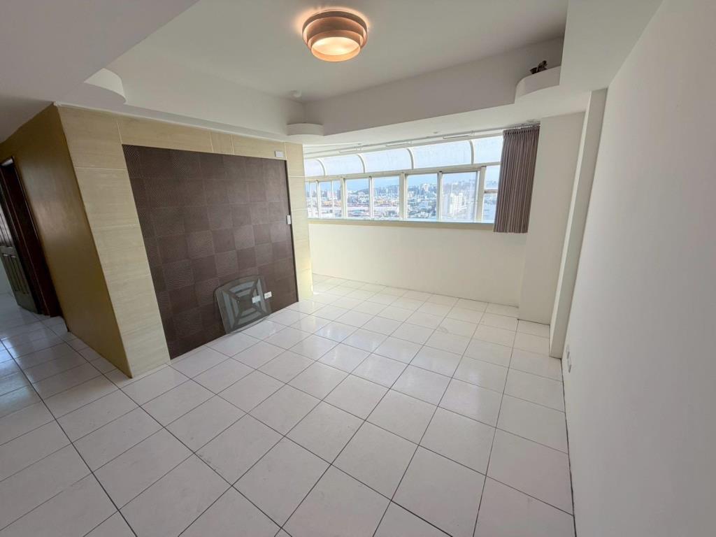 【向陽團隊】比佛利大3房