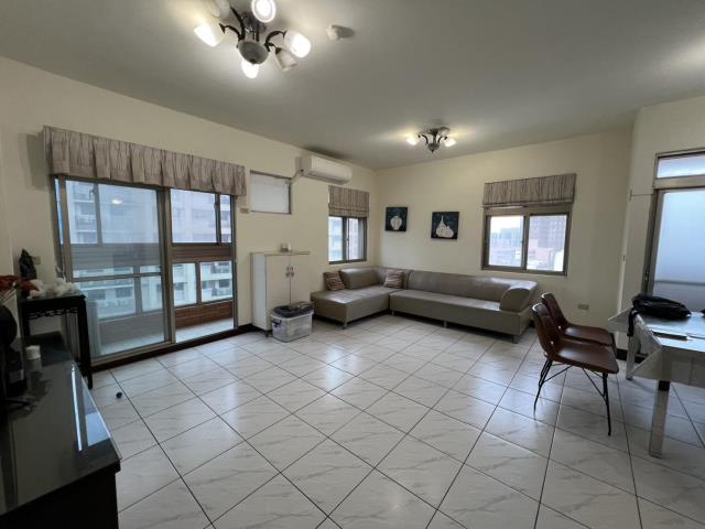 【向陽團隊】平興國中學區景觀2房