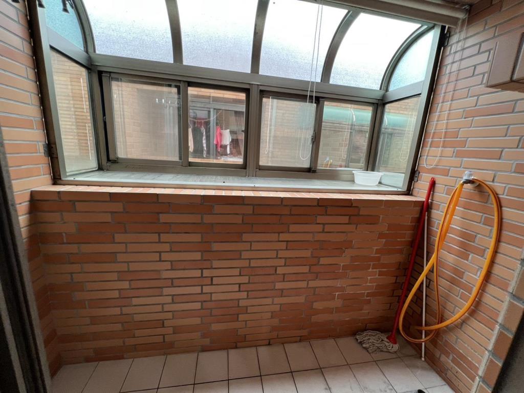 【向陽團隊】平興國中學區景觀2房