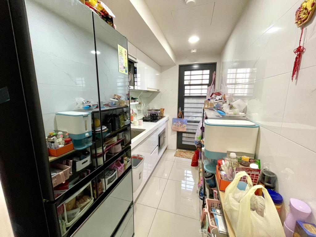 【向陽團隊】內壢-元生邊間3房+車位