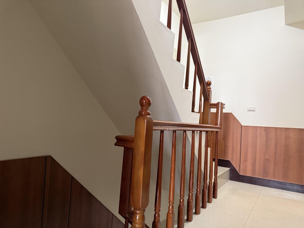 【向陽團隊】內壢環東商圈透天店住