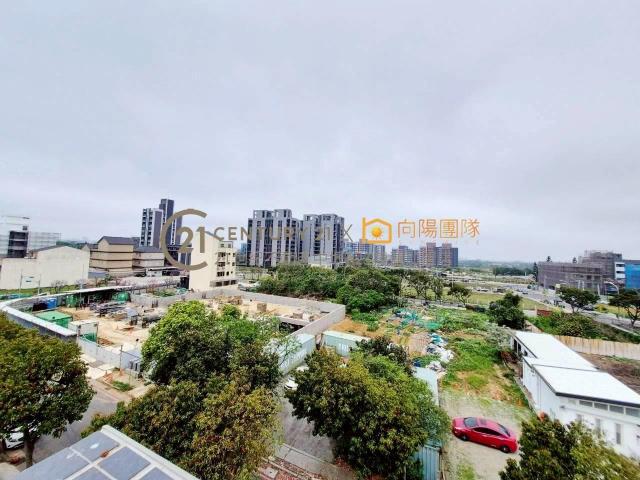 A18高鐵桃園站全新電梯別墅~預售屋