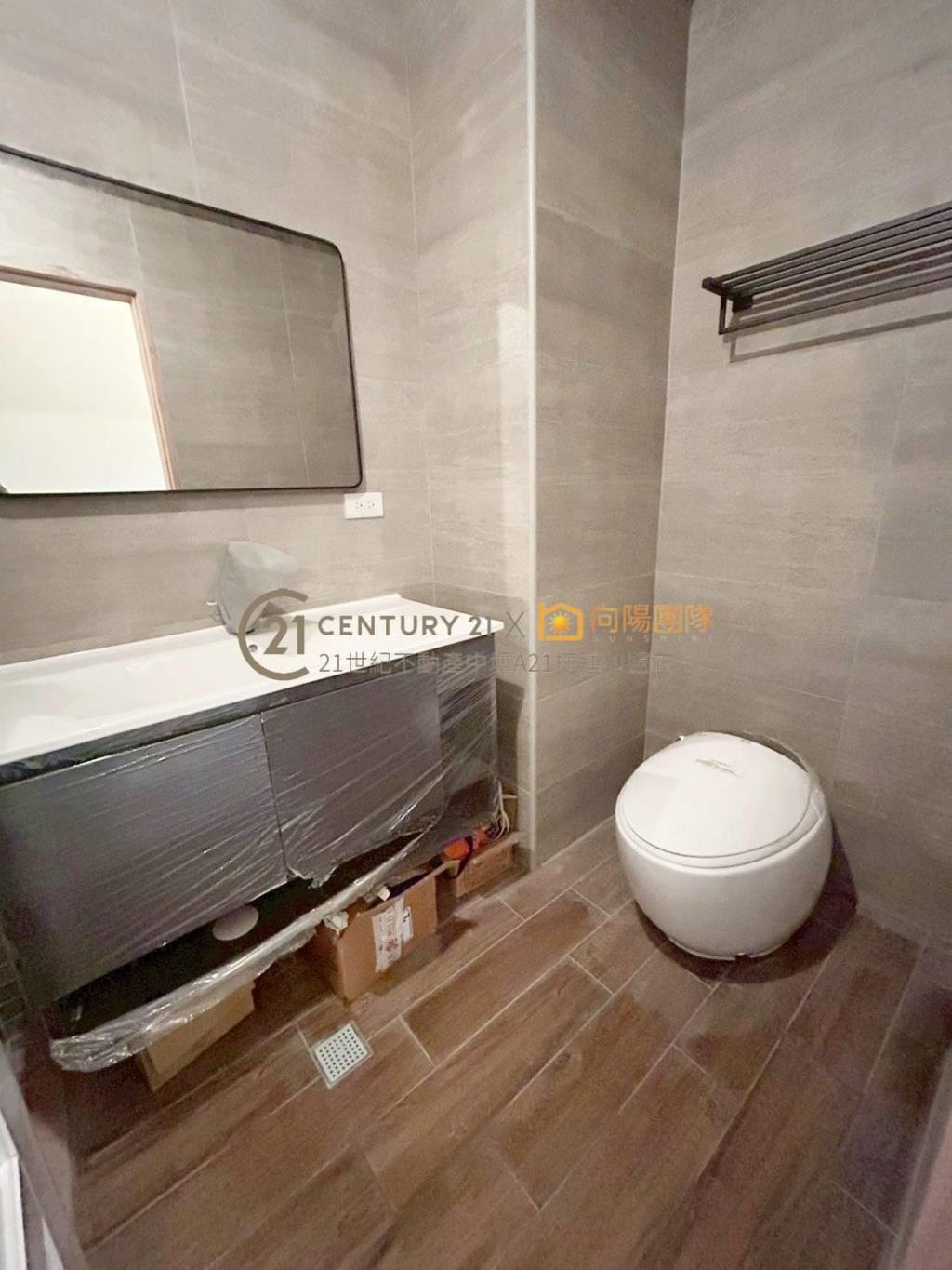 A18高鐵桃園站全新電梯別墅~預售屋