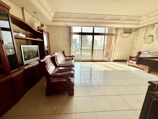 【向陽團隊】楊梅交流道合法廠登工廠可停車