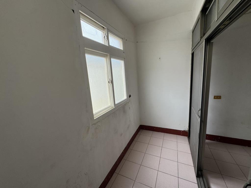 【向陽團隊】專任-觀音草漯國小正對面大三