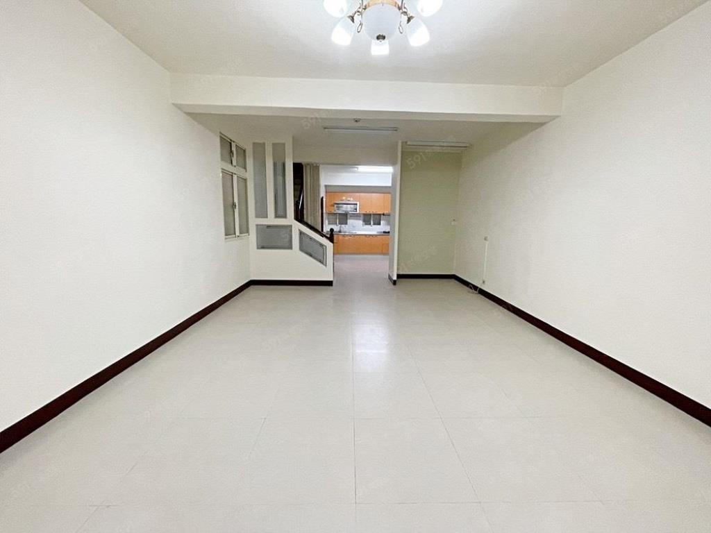 【向陽團隊】近體育園區 靜巷免整理美透天