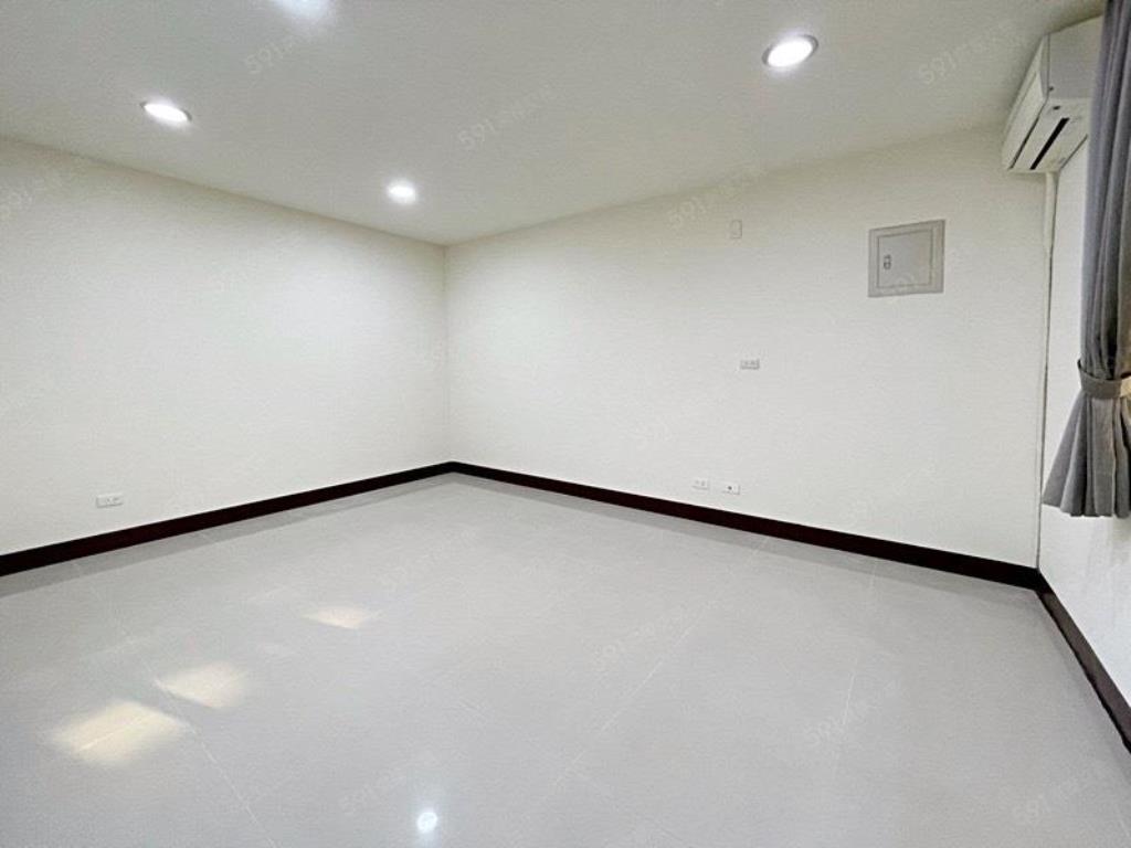 【向陽團隊】近體育園區 靜巷免整理美透天