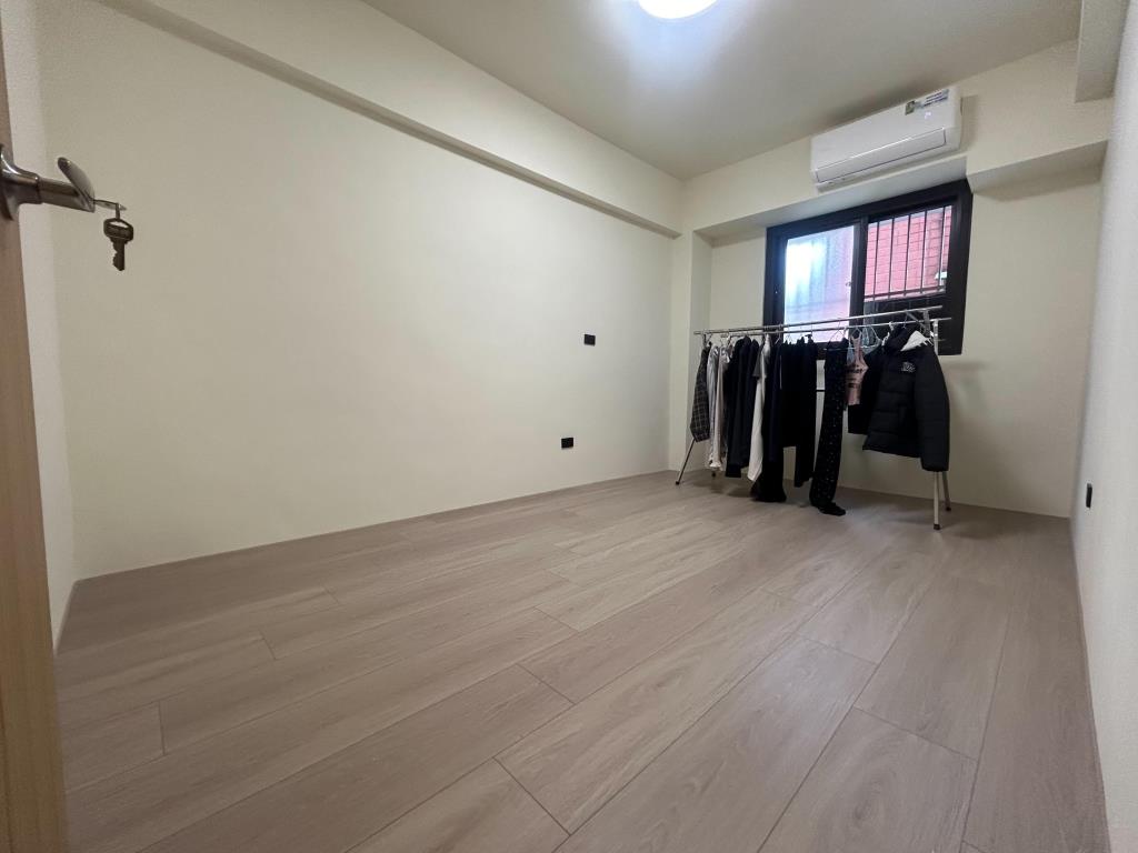 【向陽團隊】龍南路美3房