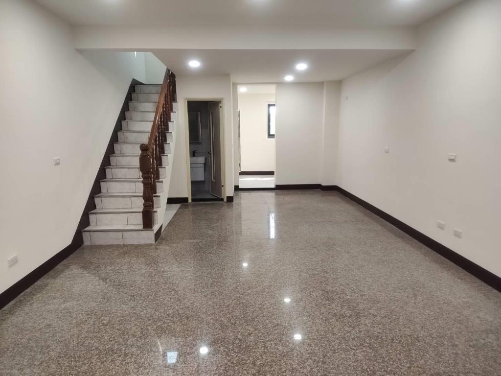 【向陽團隊】觀音上大國小新整透天