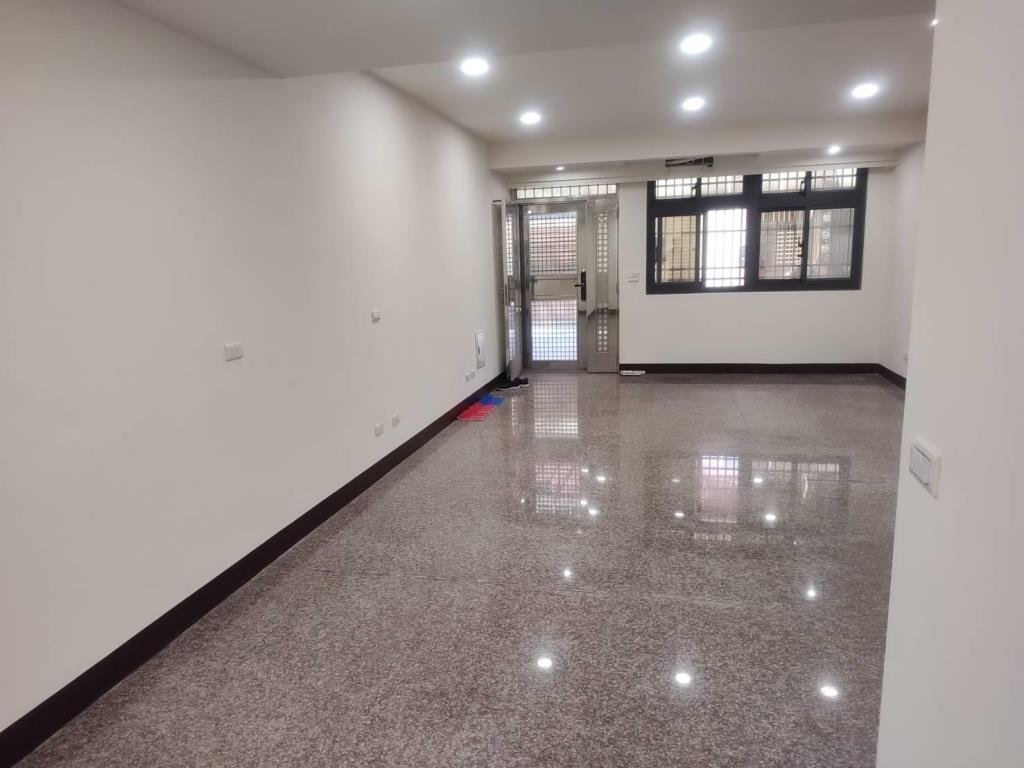 【向陽團隊】觀音上大國小新整透天