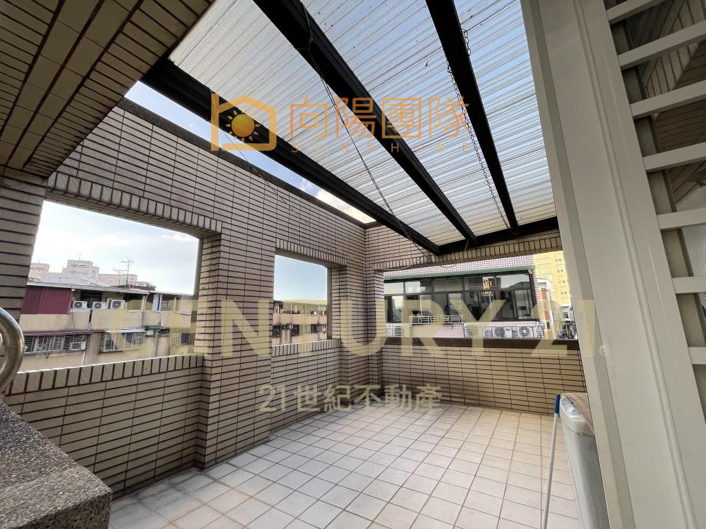 【向陽團隊】兩棟打通十米寬金店面雙車位