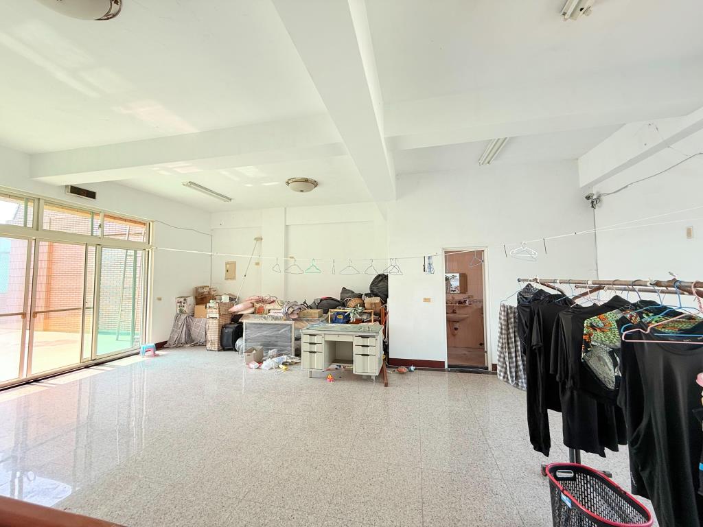 【向陽團隊】近交流道合法廠登挑高廠房