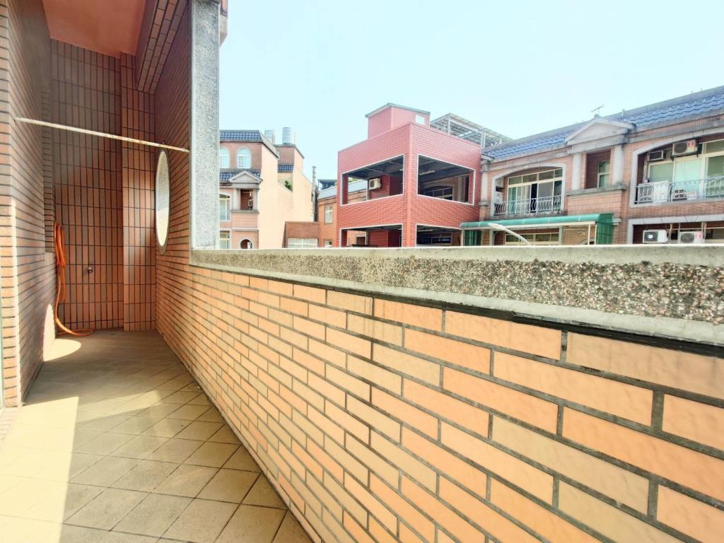 【向陽團隊】近交流道合法廠登挑高廠房