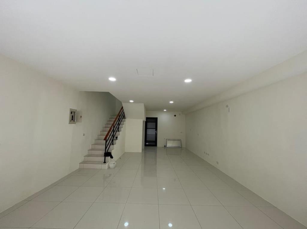 【向陽團隊】楊梅幼獅路透天