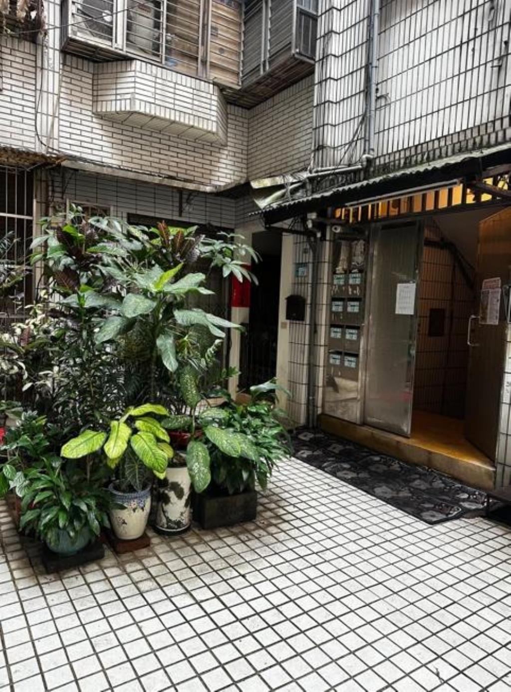 超值捷運中和站好市多雙學區鼎家公寓