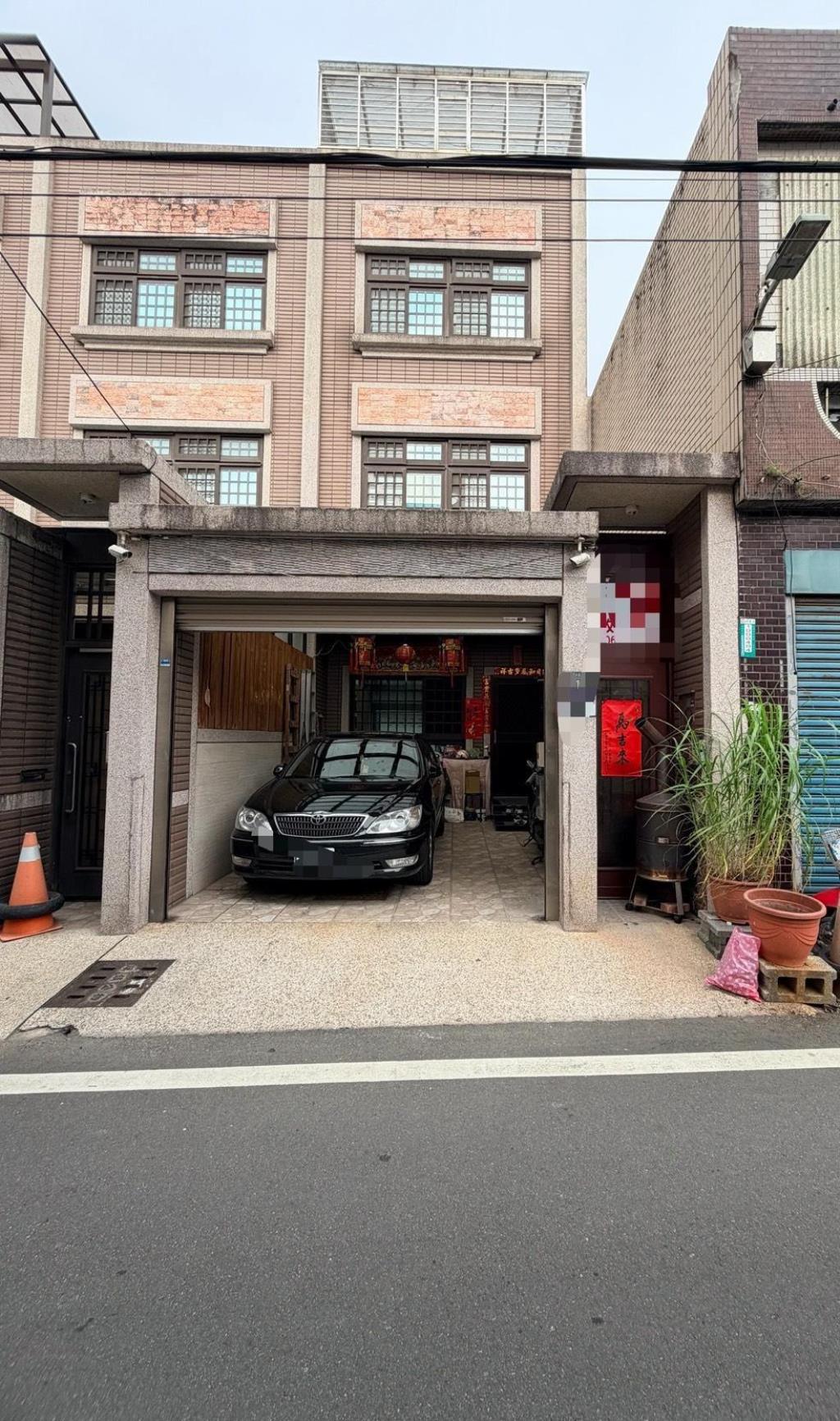 【向陽團隊】大溪埔頂重劃區前院停車別墅