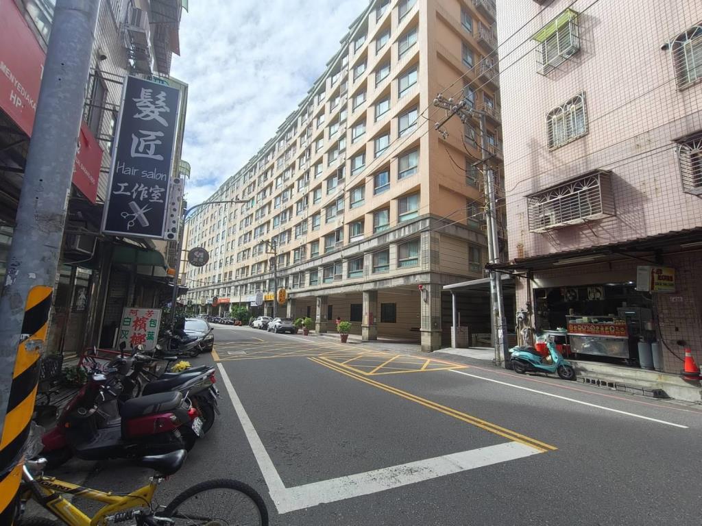 【向陽團隊】內壢高中３Ｆ美寓三房