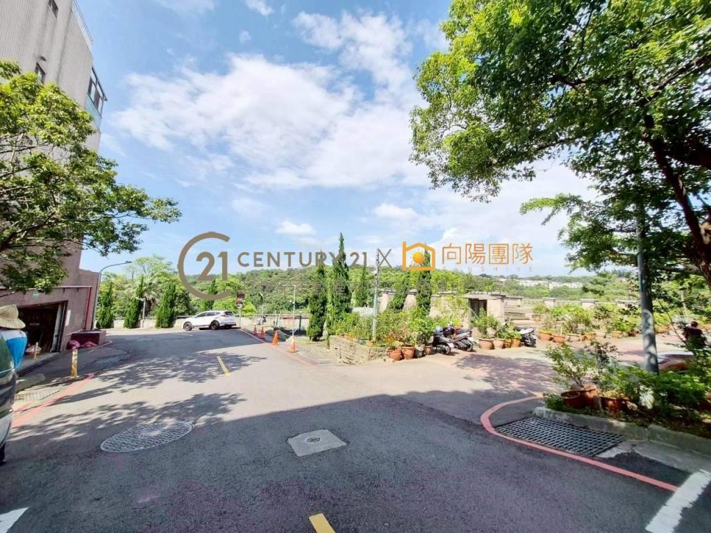 【向陽團隊】 楊梅交流道景觀透天別墅