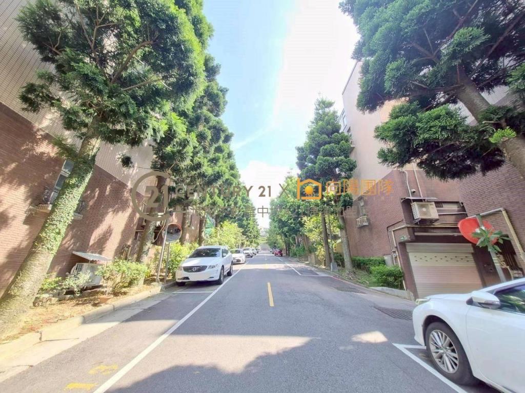 【向陽團隊】 楊梅交流道景觀透天別墅