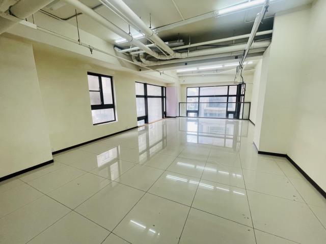 【向陽團隊】內壢前站湯城商店街邊間店面