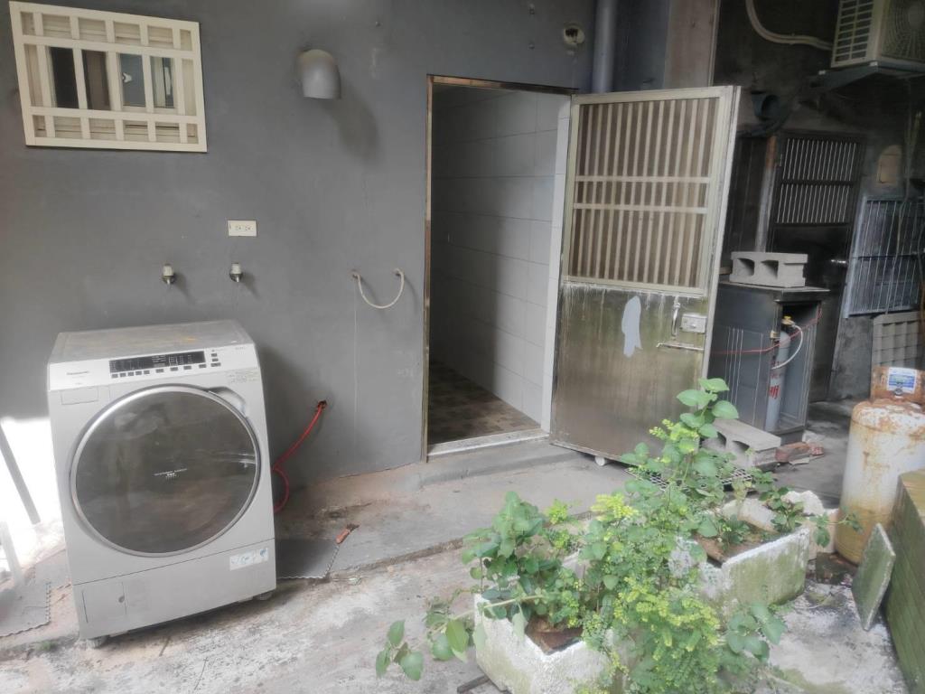 【向陽團隊】民權路富貴新村新整透天