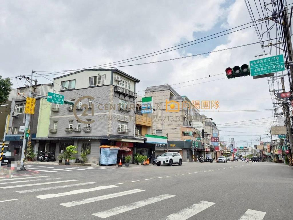 【向陽】 近獅子林商圈全新整理邊間透天